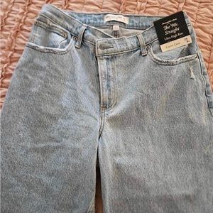Abercrombie curve love jeans
